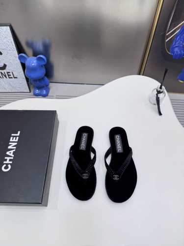 橙子出厂价p chanel 香奈儿春夏新款 珍珠 水钻人字拖 夹脚拖鞋 鞋面 丝绒 羊京 码数 35-42