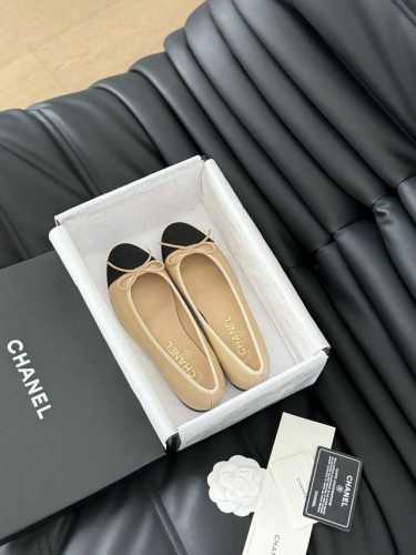 顶级品质 出厂价 Chane*｜小香万年经典拼色蝴蝶结芭蕾鞋 永恒的经典 名媛气质十足 香奶奶事时尚界当仁不让的领头人物 想必看到它的样子已经再熟悉不过了 我对