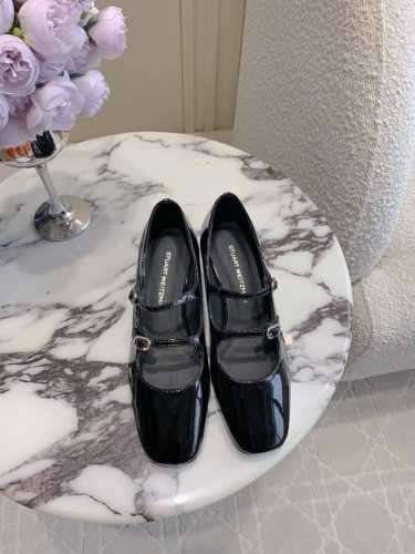 出厂价 Stuart Weitzma*新款钻扣玛丽珍鞋 优雅精致 脚感舒适 甜美淑女风 上脚精致又减龄 鞋面牛漆皮 ZP开模钻扣 内里垫脚顶级混种羊皮 意大利真