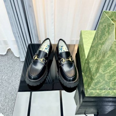 p直销 女鞋 女装 Gucci乐福鞋版本，原版开发，1:1复刻，欢迎对比原版。 原版打码工艺 尺码:35-40 34 41定做 面料:牛皮开边珠 内里:原版印花