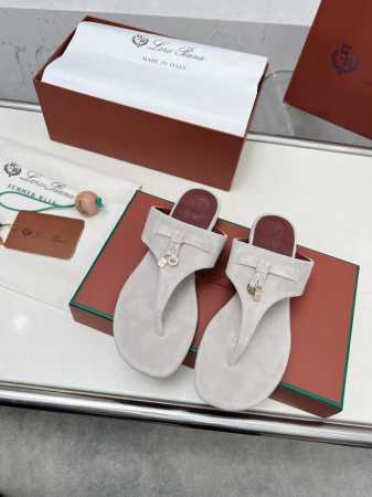 Loro Piana*顶级正品级夹脚拖鞋购买原版1:1复制 于1924年4月24日一手创立现有的Loro Piana公司。家族经营至今已是第六代，为讲求品味及对 - 点击图像关闭