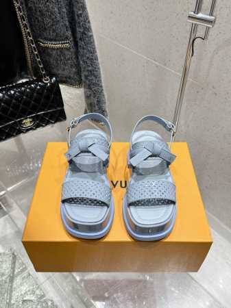 出厂 25Ss春夏新款Louis Vuiteeon Lv Maya Flatform 凉鞋防水台厚底凉鞋 本款 Maya Flatform凉鞋选用光滑牛皮革、丹 - 点击图像关闭