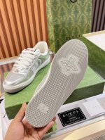 Gucci脏脏鞋天花板来了！专柜级1:1还原 穿上秒变复古潮人 这双真的绝了姐妹们！顶级工厂p出品 细节控必入 复古做旧工艺超有味道 水洗鞋舌标+金属双G Lo