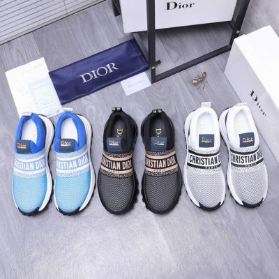 商品商标：Dior 迪奥 休闲鞋 正码码数: 38-44 商品材料：精选牛皮拼接透气网面 网内里 原版大底