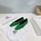 高品质出厂380！新色！小众潮牌Toteme 25春夏新款蜈蚣精系带小方头麂皮平底乐福鞋！ 这次的新款真的是简约又透入着高级 铆钉加绑带的设计前卫又时髦 小众有