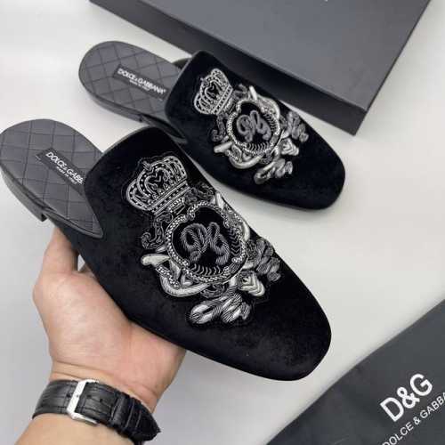 实价批 Dolce & Gabbana 高品质印度丝 纯手工刺绣d&G 原版进口天鹅绒面料 一体式裁剪 体现专柜品质 水染牛皮内里 原版大底 高品质 码数38-