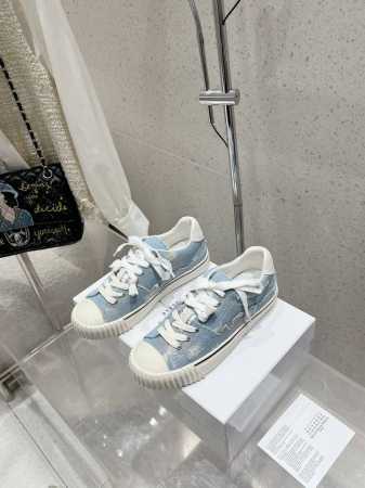 Maisonmargiela Mm6 马吉拉 破旧风德训鞋 休闲运动鞋 原版购入开发 做货 鬼才设计师品牌，一个轻奢品牌 这一款德国训练鞋延续了经典的t形真皮拼 - 点击图像关闭