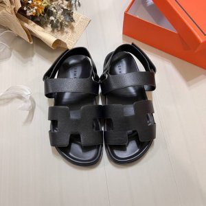 橙子出厂价P P120 Hermes 爱马仕春夏新款 魔术贴二舅凉鞋 罗马鞋 情侣款 码数：35-45