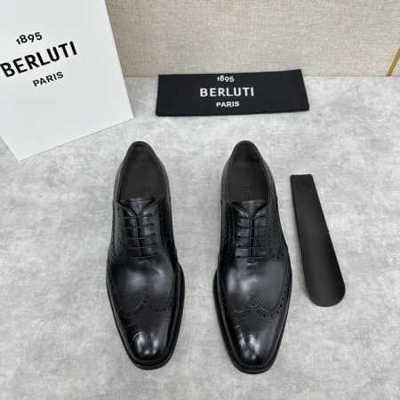 berlut* 布鲁提 新款男士手工擦色正装皮鞋出货 甄选优质进口小牛皮鳄鱼压纹鞋面 手工擦色工艺处理效果 半固特异冷粘工艺 古朴大气 古文压花真皮大底，将皮料 - 点击图像关闭