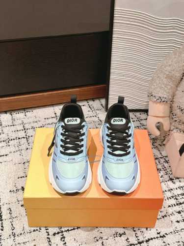 顶级品质 dior ss24 new arrival～ Dior# Lewis Hamiltom 联名合作款新品 迪奥B44运动鞋 脚感轻盈～兼具时尚与舒适～