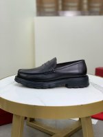 工厂价 顶级品质 Salvatore Ferragamo 菲拉格慕商务皮鞋，1:1顶级代购品质，鞋面进口精选原版开边珠小牛皮，内里垫脚均用进口原版水染牛皮，进口
