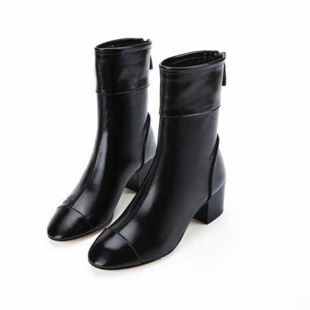 chane l 22a new arrival～ 小香秋冬厚度短靴新品 甄选进口牛皮材质，版面拼接后拉链设计！美观大气上档次，鞋头双C logo立体定位刺绣，很 - 点击图像关闭