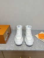 限男款 LV路易威登L家 驴牌 SPACE LANDER系列 牛仔 丹宁布 厚底 休闲 运动鞋 本款 LV Space Lander 便鞋出自 2024 早秋系