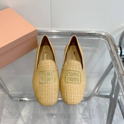 Miu Miu 春草编刺绣单鞋 miumiu平底微标凉鞋拖鞋简约大气时髦