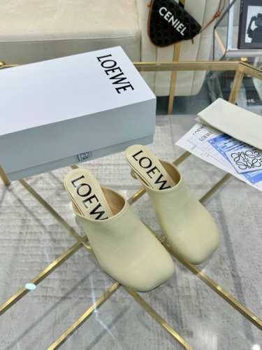 LOEWE 罗意威 上新出厂价 进口真皮底 Loewe 2024 aw 早春最新T台彩钻系列 走秀款鞋面：进口超软羊皮内里：进口水染羊皮大底：原版开模注塑真皮大