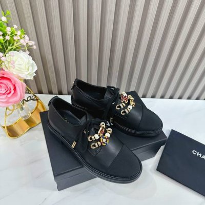 出厂 CHANEL 2024秋季马丁靴最新款 欧洲代购&香奶奶家新款时尚最新版面 散发持久魅力的小香马丁靴鞋～原版开发支持市场任意对比所谓线条流畅自然 做到恢复