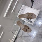 手掌纹系列 全新改版 HermèS 包装升级，版型做工材料升级 Hermes市场最高版本纯手工鞋 顶级产品爱马仕H拖 平底拖鞋 经典之最，真正的手工鞋，连针线走