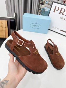 PRADA 25ss普拉达经典三角标乐福鞋系列 简约极致 size：35-42 工厂价