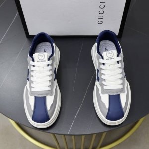 出厂价 品牌：古奇gucci 标准码：男码38 44 等级：官网同款 高品质男鞋 材料：原版网面材质 搭配舒适透气内里 原版防滑耐磨橡胶轻便大底 款式类别：男士