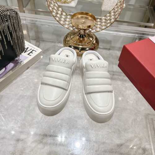 出厂单鞋 拖鞋少40Rogervivier罗杰维维亚 RV 新款Viv Golf钻扣厚底小白鞋 面包鞋 梦中情鞋RV钻扣小白鞋！轻运动风潮来袭简便运动鞋以鞋底花