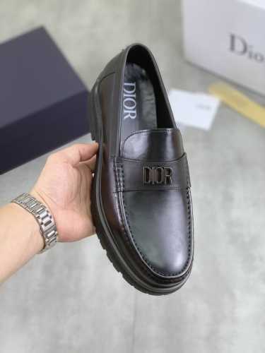 工厂价 实价 水染牛里 Dior 迪奥 原版1:1复刻！顶级意大利代购！男士商务休闲皮鞋，鞋面原版进口开边珠小牛皮，极致质感，绅士风范，内里进口水染牛皮，顶级意