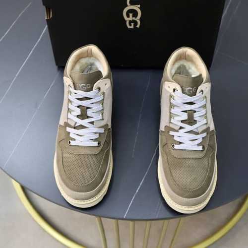 澳洲进口加厚羊毛 品牌：UGG正品代购 尺码：39–44 等级： 官网1:1 材料： 头层真皮防水防冻鞋面 真毛内里 原版防滑耐磨轻便柔软大底 款式类别：男士休