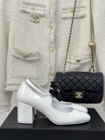 厂价 短袜筒20 长袜筒25 CHANE*｜小香23P新品经典 蝴蝶结玛丽珍单鞋 第一眼看上就被种草了 根据天气变化自由穿搭！ 暖冬必备 冬天套上袜套春夏秒变可