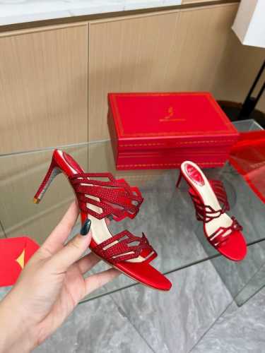Rene Caovilla芮妮 乔薇拉 Rc高跟后空凉拖，重工Rc水晶钻Crysta系列，满钻镂空款 水钻嵌刻鞋面 独一无二的设计 女士露跟婚鞋高跟鞋 精心打造