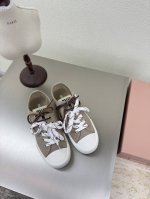 miu'miu 帆布滑板鞋 洗水帆布 侧面Logo 对版 平底设计 系列 Miu'miu 经典舒适 制作 原版一致 一体成型大底 高版本 面料洗水帆布 原版一致