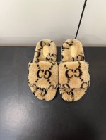 Gucci 最新24ss印花羊毛拖鞋 欧洲进口A级羊毛 与原版一致满鞋全部采用纯羊毛 鞋面和垫脚logo采用混种羊皮， 大底与原版一样的TPU材质底片耐磨防滑