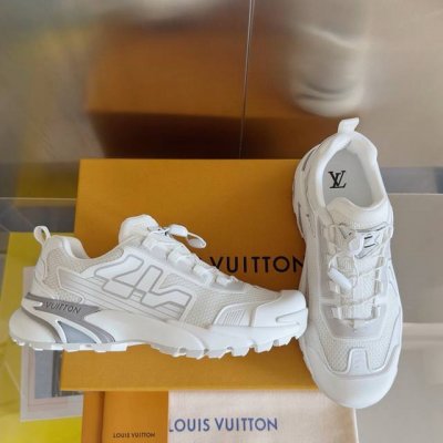 实价: 顶级版本Lv路易威登 L家驴牌Runner Tatic系列 厚底 休闲 运动鞋 跑鞋 原版购入开发 做货 本款 Lv Runner Tatic 运动鞋融