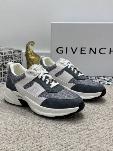 出厂价p 实价 G I V E N C H Y 纪梵希新款 专柜同步 人手一双 不容错过 专柜买版 完全1:1 开模定制顶级版本 原版展示提供对比 让大货做到和