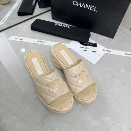 CHANE 香奈儿 25新款草编麻绳厚底拖鞋面料：羊皮 布内里：羊皮大底：原版大底 厚7.5cm 码数： 35-40 - 点击图像关闭