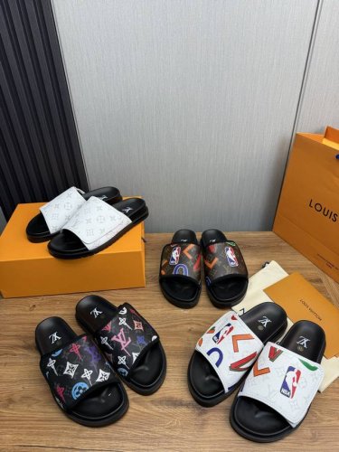 工厂p价 lv.爆款男拖鞋热卖 官网一比一制作 38-45码 45 46 订做