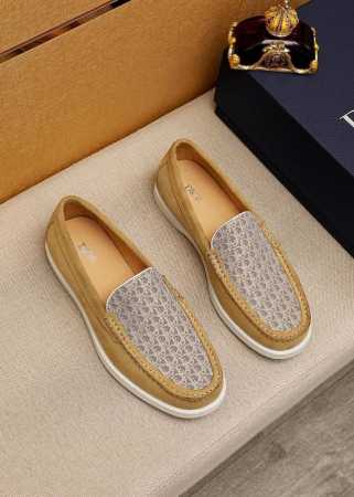 商品商标：Dior 迪奥 休闲皮鞋 正码码数: 38-44 45.46.47订做 商品材料：精选 意大利进口头层小牛皮鞋面，进口水染牛皮内里。强烈立体视觉效果， - 点击图像关闭