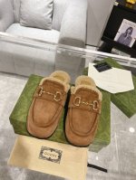 羊羔毛款Gucci 马衔扣穆勒鞋 顶级版 购买两双原版拆皮拆骨一比一还原，所有细节 材质 舒适度 全部跟原版一样了 复刻度98%。码数：35-41 41定做不退