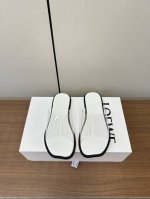 loewe罗意威25Ss早春新品网红时尚胶片拖鞋 全网最快购入原版开发 穿几年不过时的 超级经典系列 网红最热爱的打卡神鞋 最快出货 独家原版一比一开模 所有材