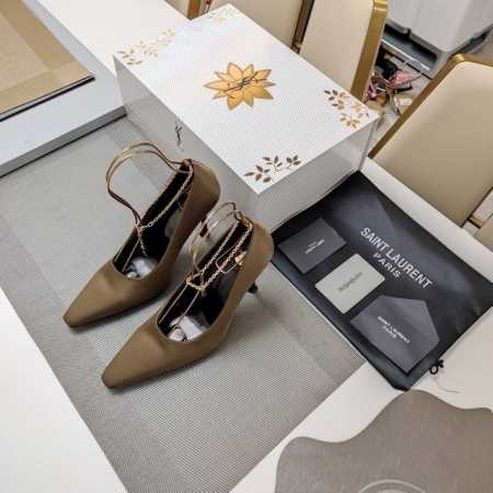 SAINT LAURENT ” SYL圣罗兰 顶级版本25SS众明星网红追捧的圆柱体细高跟，环脚踝字母金属脚链真丝单鞋。SYL 2025官方VIP 贵宾版金花磁 - 点击图像关闭