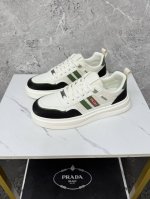 prada-普拉达 官网同步 专柜品质 欧洲走秀款 鞋面进口原版牛皮面料 简而不凡 奢而不华 此款演绎着恰到好处 真皮内里 羊皮内里 特供大底 尺码 Size