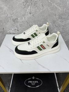prada-普拉达 官网同步 专柜品质 欧洲走秀款 鞋面进口原版牛皮面料 简而不凡 奢而不华 此款演绎着恰到好处 真皮内里 羊皮内里 特供大底 尺码 Size
