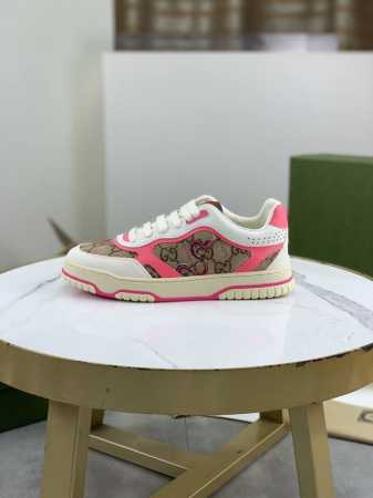工厂P价P 顶级版本 蛇年限定款 Gucci 古驰情侣款秋冬低邦走秀款休闲运动鞋，顶级版本！油边工艺一比一复刻。早春新款，打造属于完美的风格，又酷又飒 C位时髦 - 点击图像关闭