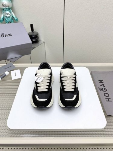 出厂女 男 高版本 Hogan霍根 25 最新H669系列 情侣款 厚底 休闲 运动鞋 原版购入开发 做货 Hogan H669系列在轻便鞋底设计上增添淑女元素