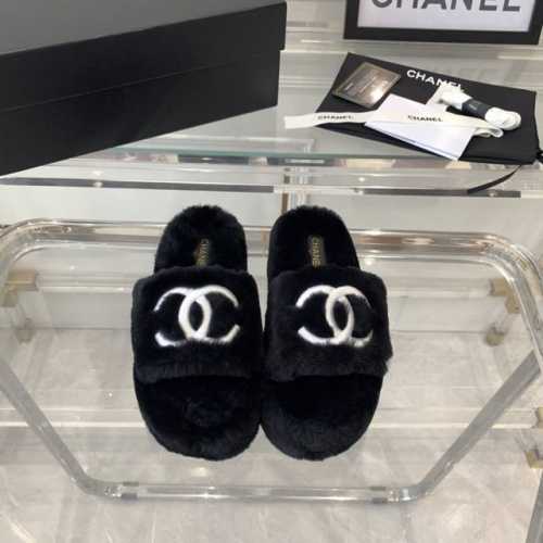 Chanel 新款毛毛拖鞋 柔软蓬松的毛毛 增高显腿长 秋冬搭配袜子休闲又慵懒 进口澳洲真羊毛 手感细腻柔软丝滑 原版开模橡胶底 Size：35-39 40 4