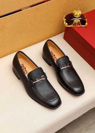 商品商标：Ferragamo 菲拉格慕 休闲皮鞋 正码码数: 38-44 45订制 商品材料：精选 进口头层荔枝纹牛皮鞋面+奢华五金扣，进口水染牛皮内里。强烈立 - 点击图像关闭