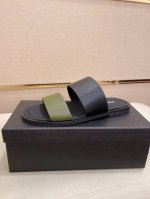工厂p价 prada 拖鞋 顶级代购 男士春夏拖鞋专柜同步 鞋面意大利进口牛皮搭 标志图形高品质工艺 鞋底 原厂特供原版底 独家活动成型底超级舒适 原厂跟单货