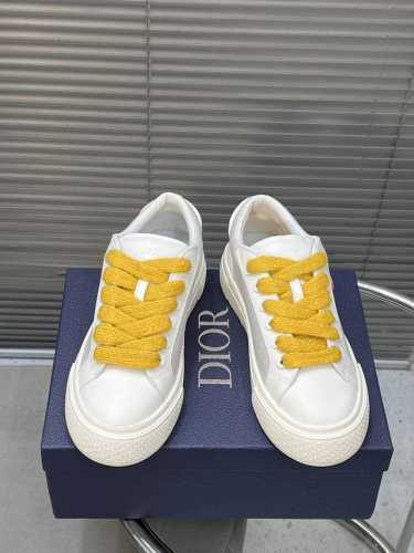 出厂 P350 Dio*R迪奥2025蛇年限定款B33经典碰撞新火花火爆休闲鞋板鞋最高版本情侣款原版爆拆一比一完美复刻工艺做工细节到位原版定制材料超赞最新元素组