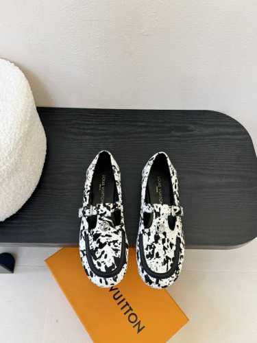 Louis Vuitton Ss25 New Arrival Lv驴牌春夏系列玛丽珍平底鞋单鞋新品 简约精致 高级感满满 尽显优雅气质 上脚超好看 拉满了夏日美