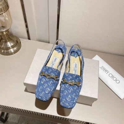 jimmychoo专柜新款字母系列单鞋凉鞋 颜色： 白色 黑色 裸色蓝色 紫色 鞋面：原版特定绵软小羊皮 内里：原版混种小羊皮内里垫脚 大底：真皮大底，注塑底