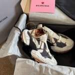 顶级版本：情侣款 530 莞货 Balenciaga巴黎世家Hike Sneaker情侣款 轮胎鞋 登山鞋 老爹鞋 休闲 户外 运动鞋 原版购入开发 做货 全新