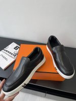 代购级 男款 Herm S 爱马仕 25Ss早春新品 Kiddy兔 一脚蹬休闲运动鞋 板鞋 水洗工艺 饰有标志性 H 细节 设计简约流畅 超前时尚 简约高级 随